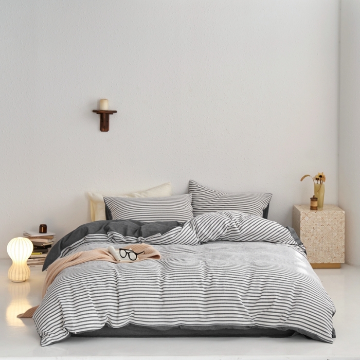 91家纺网 家纺一手货源 找家纺 安莱生活 2023新款 爆款水洗棉提花锦瑟基础款四件套 锦瑟基础款-深灰