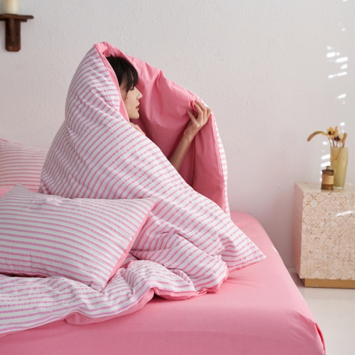 91家纺网 家纺一手货源 找家纺 安莱生活 2023新款 爆款水洗棉提花锦瑟基础款四件套 锦瑟基础款-桃红