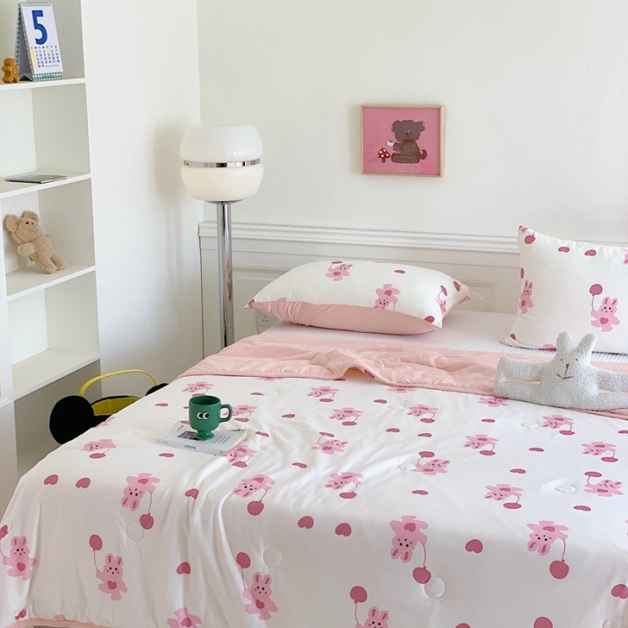 91家纺网 家纺一手货源 找家纺 星期八 2023新款卡通宝宝棉大豆夏被-第二批 爱心气球兔