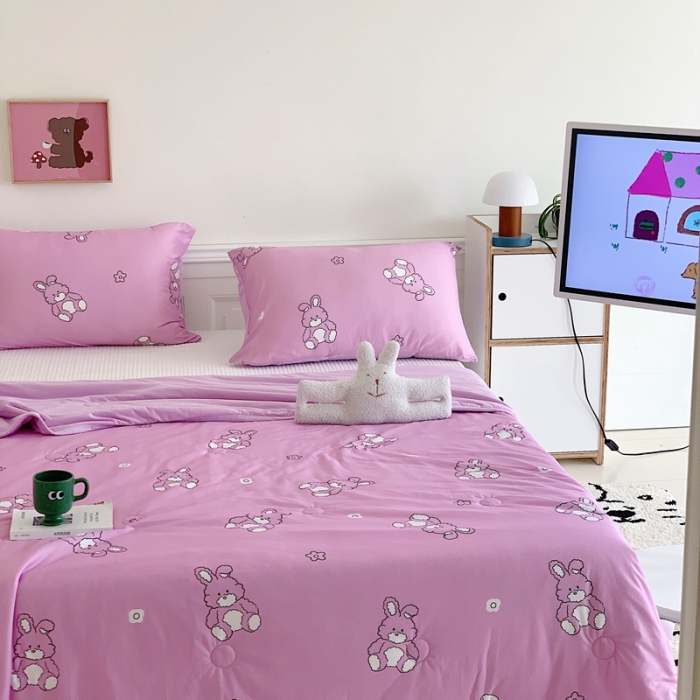 91家纺网 家纺一手货源 找家纺 星期八 2023新款卡通宝宝棉大豆夏被-第二批 抱枕兔