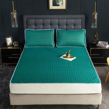 91家纺网 家纺一手货源 找家纺 雪夫人 2022新款0.5纯色印花凉席三件套 墨绿