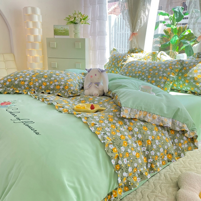 91家纺网 家纺一手货源 找家纺 易辰美 2024新款双层纱水洗磨毛德芙棉绣花四件套 相见欢