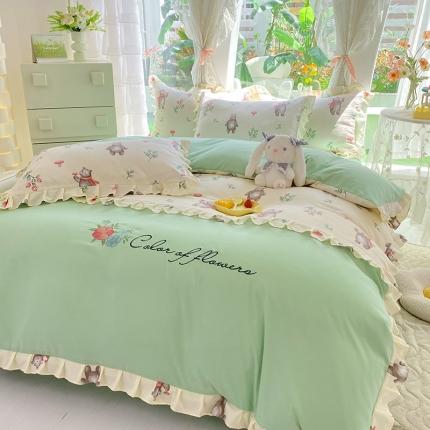 91家纺网 家纺一手货源 找家纺 易辰美 2024新款双层纱水洗磨毛德芙棉绣花四件套 北极小熊