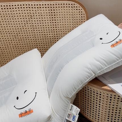 91家纺网 家纺一手货源 找家纺 （总）伟邦枕芯 2023新款ins风小决子护颈枕