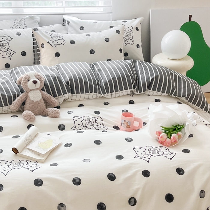 91家纺网 家纺一手货源 找家纺 顾里 2023新款40支13372全棉四季款韩系氛围四件套 赫本波点