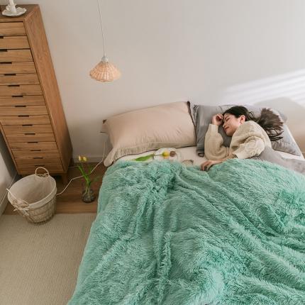 肖恩毯业 2025新款纯色孔雀绒毛毯沙发盖毯午睡毯子 孔雀-绿