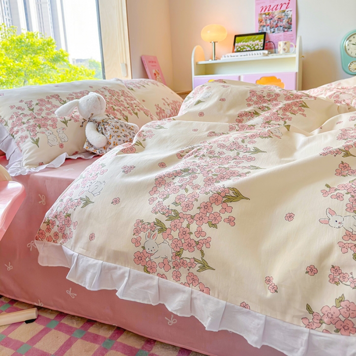 91家纺网 家纺一手货源 找家纺 桃子 2023新款仙气奶油碎花少女心韩版花边纯棉四件套 花边-粉花小兔