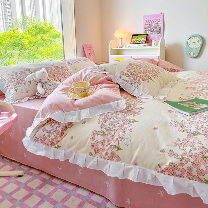 91家纺网 家纺一手货源 找家纺 桃子 2023新款仙气奶油碎花少女心韩版花边纯棉四件套 花边-粉花小兔