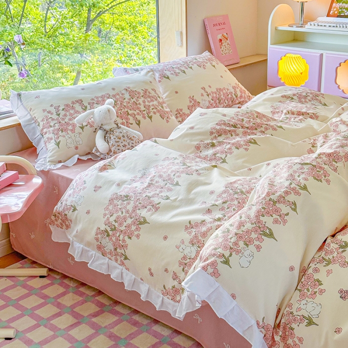 91家纺网 家纺一手货源 找家纺 桃子 2023新款仙气奶油碎花少女心韩版花边纯棉四件套 花边-粉花小兔