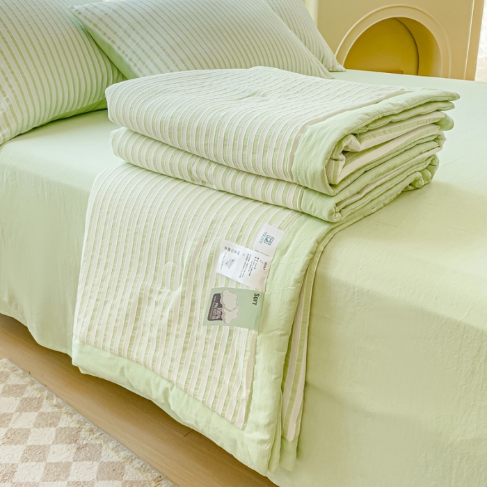 91家纺网 家纺一手货源 找家纺 千朵 2023新款新款全棉色织提花水洗手工包边大豆棉夏被四件套 锦瑟-绿