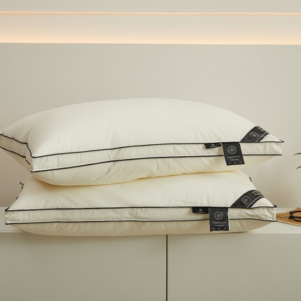 91家纺网 家纺一手货源 找家纺 （总）2023新款 舒适美学羽丝绒枕芯 原棉高弹枕头