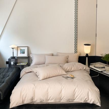 91家纺网 家纺一手货源 找家纺 （总）三朵家纺 2023新款全棉 提花贡缎锻格四件套-场景三