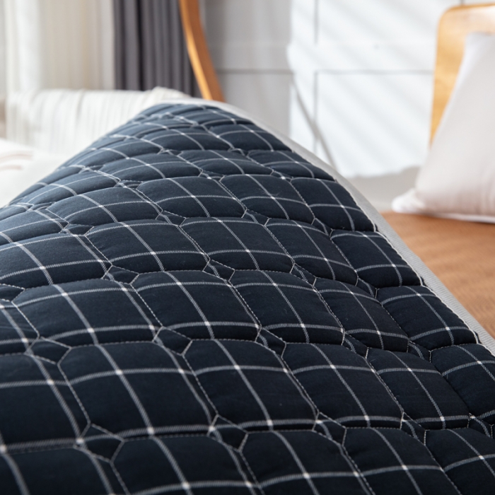 91家纺网 家纺一手货源 找家纺 北辰2023新款双面藤席凉席床垫-大床 饼干花-星耀蓝