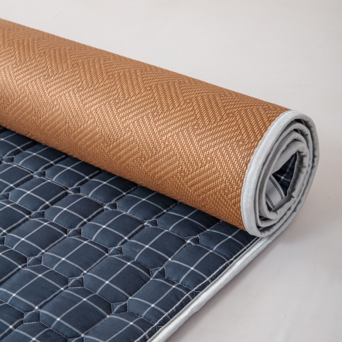 91家纺网 家纺一手货源 找家纺 北辰2023新款双面藤席凉席床垫-大床 饼干花-星耀蓝