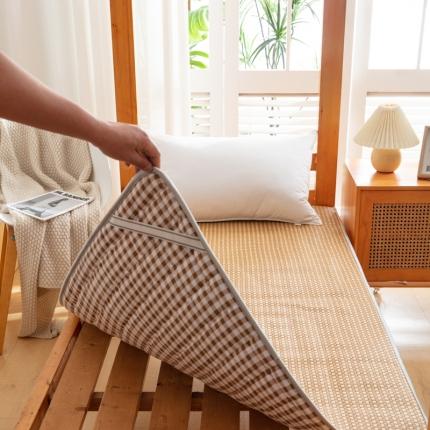 91家纺网 家纺一手货源 找家纺 北辰2023新款双面藤席凉席床垫-小床 玉米格-绅士棕