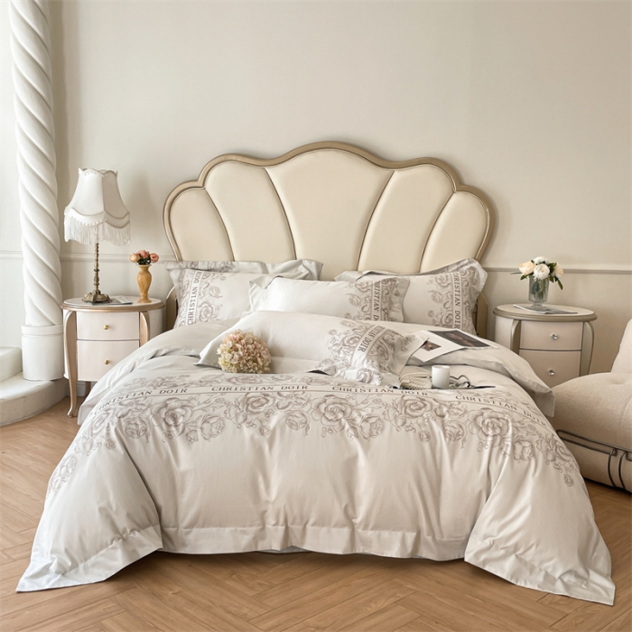 91家纺网 家纺一手货源 找家纺 蓝米卡夫2024新款A类少女心花卉数码系列四件套-花漾 花漾-白