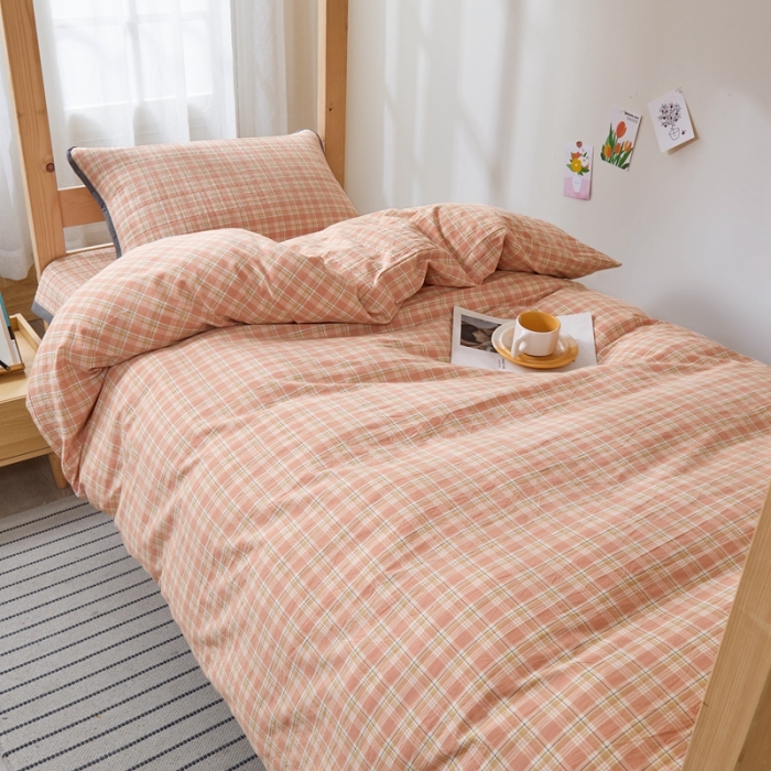 91家纺网 家纺一手货源 找家纺 上喜 热卖色织全棉学生床盖三件套 橙红小格