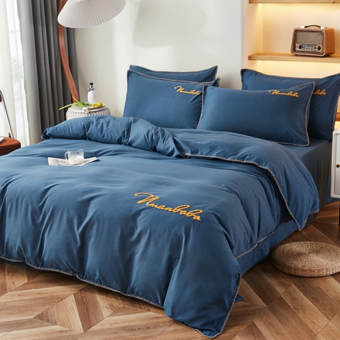 91家纺网 家纺一手货源 找家纺 啊雅 2025新款A类水洗棉贝壳边毛巾绣四件套 时尚蓝