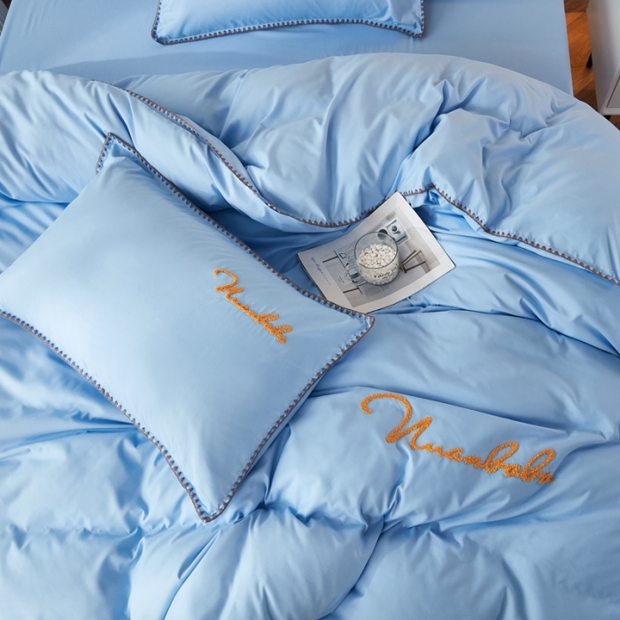 91家纺网 家纺一手货源 找家纺 啊雅 2025新款A类水洗棉贝壳边毛巾绣四件套 时尚天兰