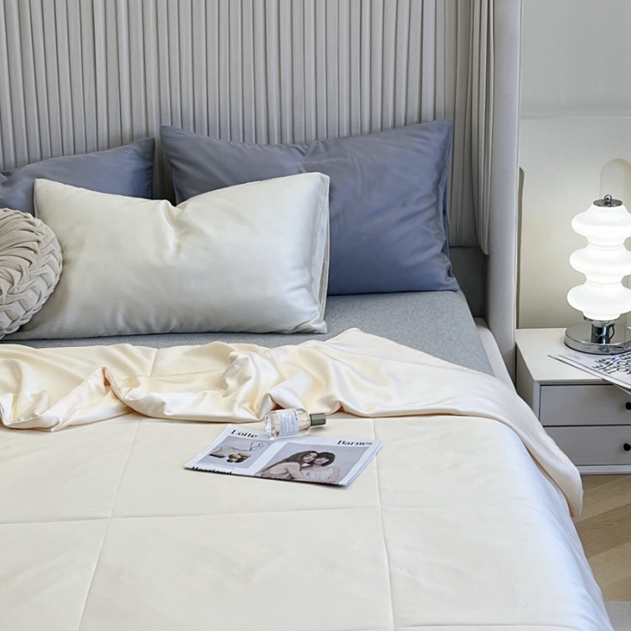 91家纺网 家纺一手货源 找家纺 安莱生活 2023新款天丝夏被香格里拉极简系列夏被 奶昔黄