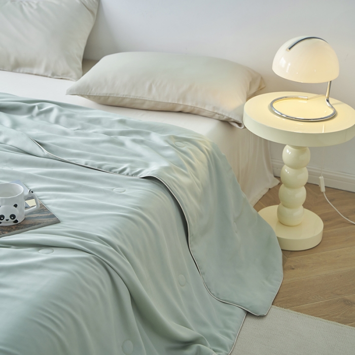 91家纺网 家纺一手货源 找家纺 莱福仕 2024新款莫代尔卡通刺绣夏被 萌宝-竹林青