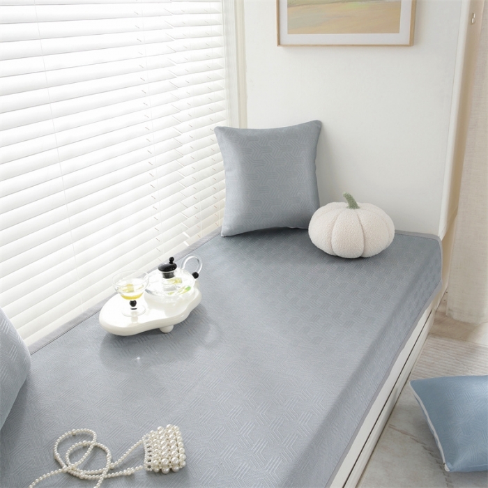 91家纺网 家纺一手货源 找家纺 （总）共鸣 2023新款冰丝冰藤宽包边飘窗垫