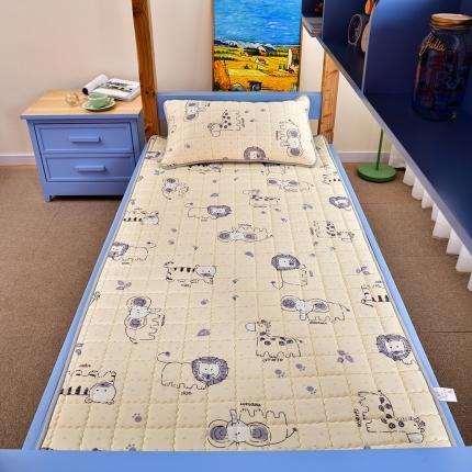 91家纺网 家纺一手货源 找家纺 美真2023新款加厚可水洗凉席 狮子乐园