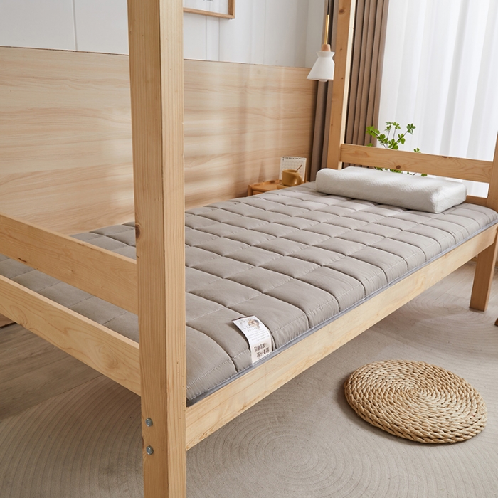 91家纺网 家纺一手货源 找家纺 （总）亿丁点 2023新款七区调节活性印染磨毛纤维绗缝学生软床垫