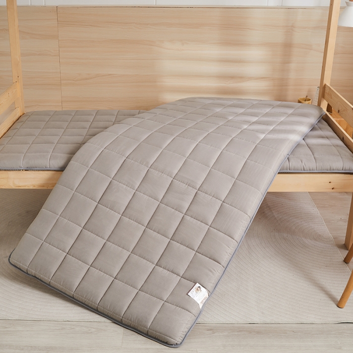 91家纺网 家纺一手货源 找家纺 （总）亿丁点 2023新款七区调节活性印染磨毛纤维绗缝学生软床垫