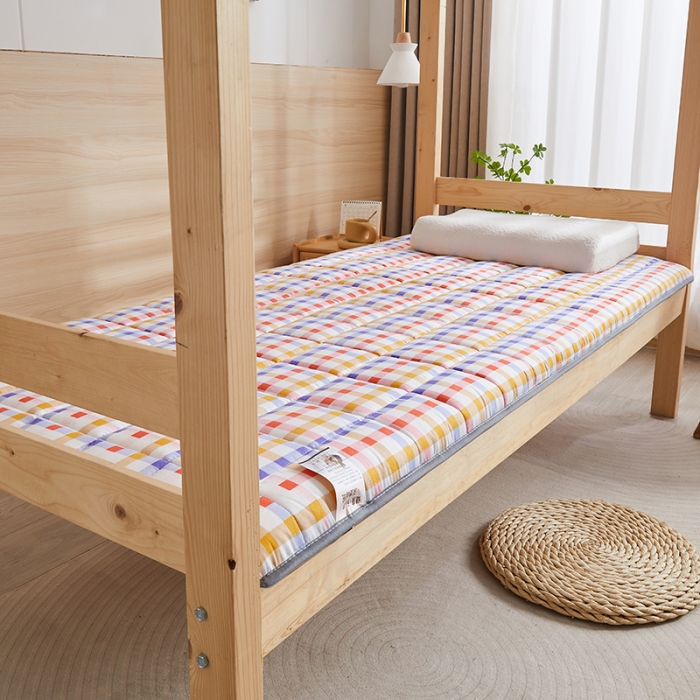 91家纺网 家纺一手货源 找家纺 亿丁点 2023新款七区调节活性印染磨毛纤维绗缝学生软床垫 乐风