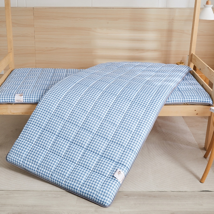 91家纺网 家纺一手货源 找家纺 亿丁点 2023新款七区调节活性印染磨毛纤维绗缝学生软床垫 优格-兰