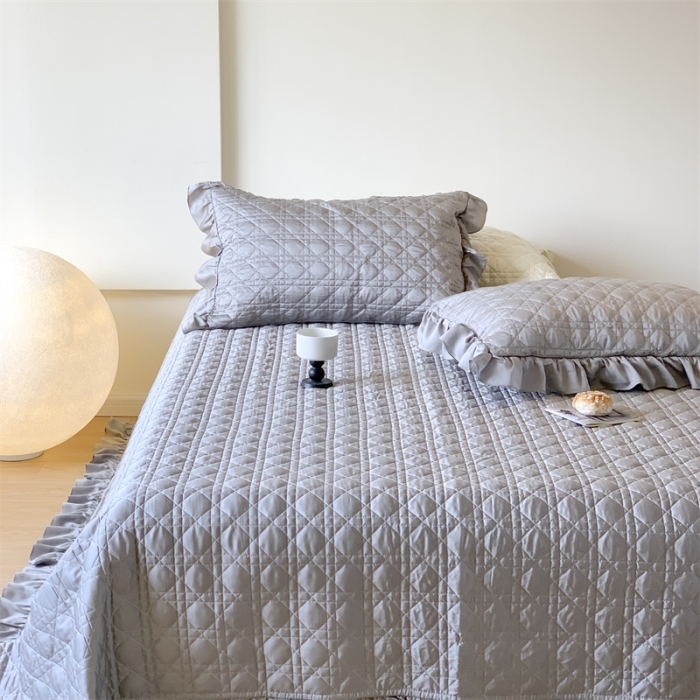 91家纺网 家纺一手货源 找家纺 优然居2023新款天丝绗缝床盖三件套 珠光灰