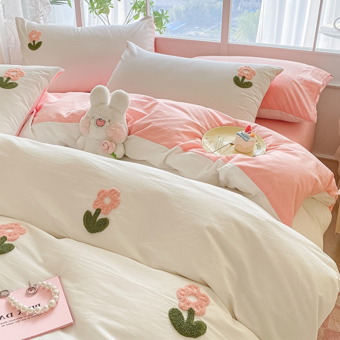 91家纺网 家纺一手货源 找家纺 眠帛 2023新款A类水洗棉小清新毛巾绣四件套 朵朵奶油粉