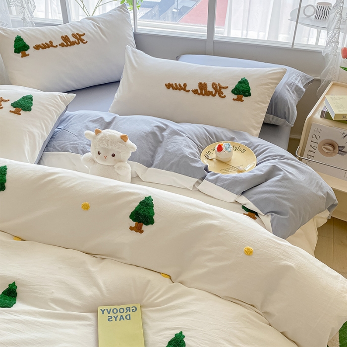 91家纺网 家纺一手货源 找家纺 眠帛 2023新款A类水洗棉小清新毛巾绣四件套 圣诞树蓝灰