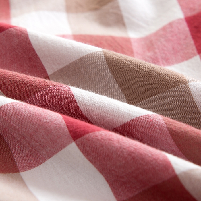 91家纺网 家纺一手货源 找家纺 新款新款梭织儿童枕枕芯 红白条荞麦芯 红白格荞麦芯—40*60cm
