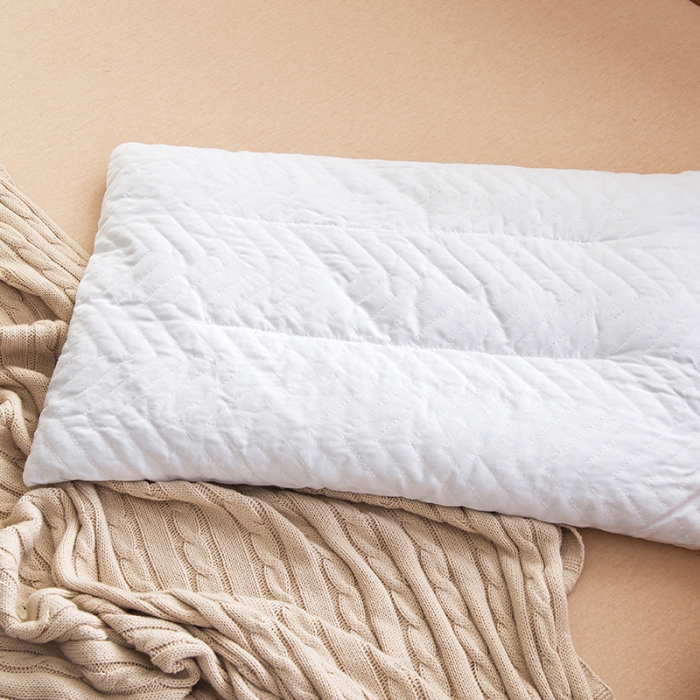 91家纺网 家纺一手货源 找家纺 新款新款梭织儿童枕枕芯 红白条荞麦芯 红白条荞麦芯—32*50cm