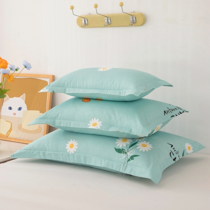 91家纺网 家纺一手货源 找家纺 凌云2025新款13372全棉枕套儿童学生成人枕头套 小雏菊蓝