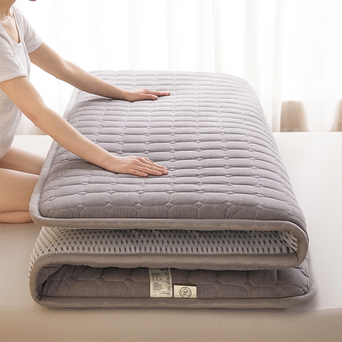 91家纺网 家纺一手货源 找家纺 丽诺床垫 2023新款全棉色织棉花床垫 优雅灰