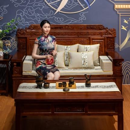 91家纺网 家纺一手货源 找家纺 北辰 2023新款新中式红木家具沙发坐垫青花瓷沙发垫 青花瓷-米色