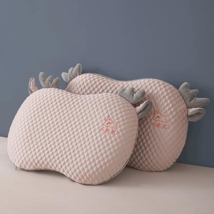 （总）贵夫人 2023新款 萌萌兔枕芯