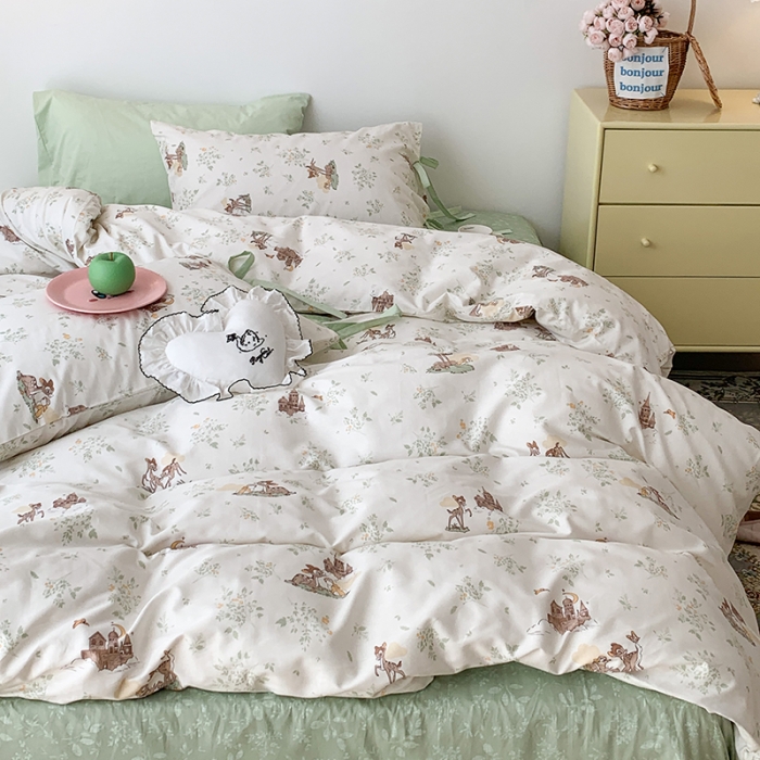 91家纺网 家纺一手货源 找家纺 昔可家纺 2023新款全棉蝴蝶结枕套普通款四件套 森林城堡的小鹿
