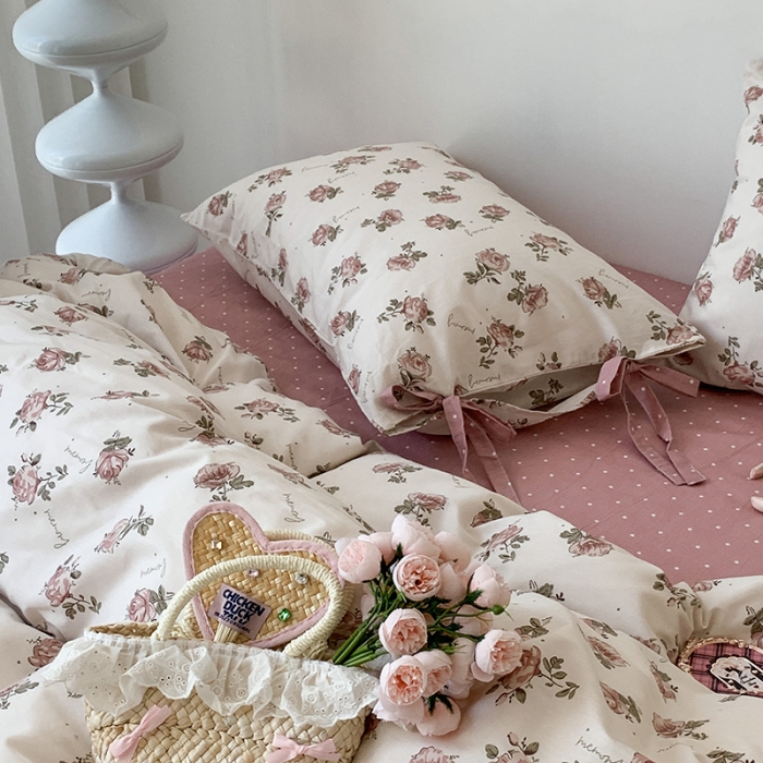 91家纺网 家纺一手货源 找家纺 昔可家纺 2023新款全棉蝴蝶结枕套普通款四件套 水墨红玫瑰