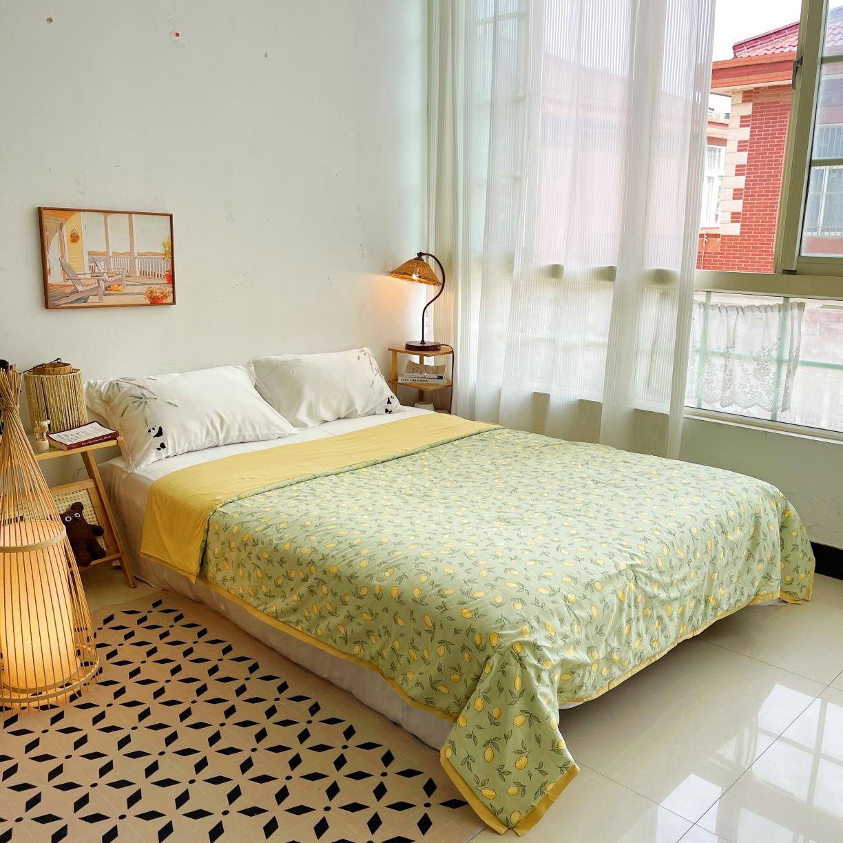 91家纺网 家纺一手货源 找家纺 蓝庭云小棉天丝棉凉感小清新夏凉被卡通可机洗亲肤空调被双人被 果粒多