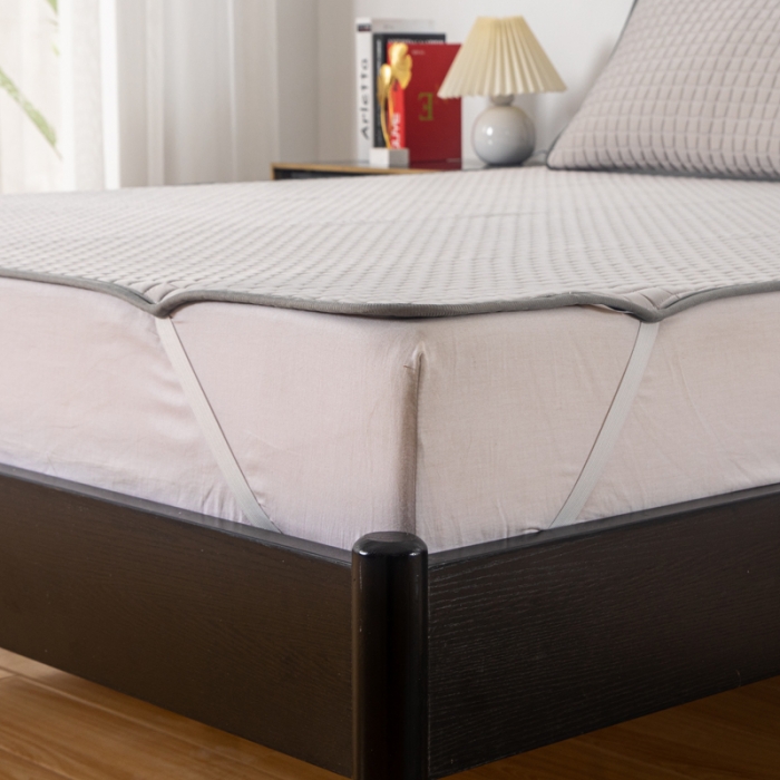 91家纺网 家纺一手货源 找家纺 皇家乳胶体验馆 2023新款凉席三件套