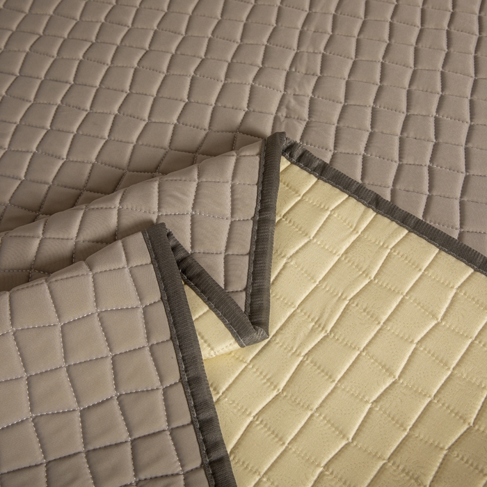 91家纺网 家纺一手货源 找家纺 皇家乳胶体验馆 2023新款凉席三件套