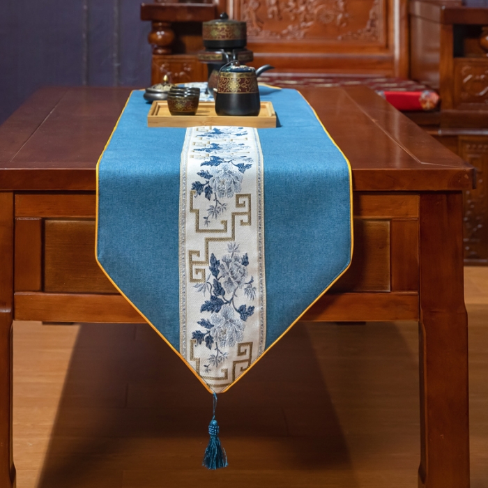 91家纺网 家纺一手货源 找家纺 北辰 2023新款新中式桌旗桌布青花瓷桌旗 青花瓷-兰
