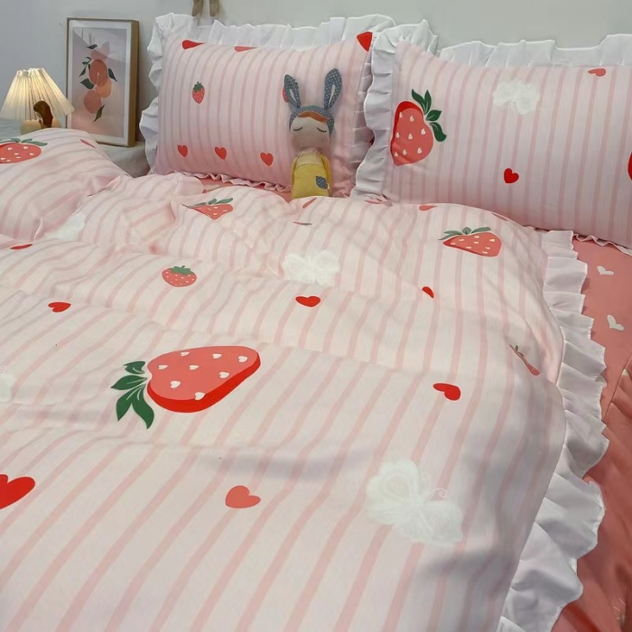 91家纺网 家纺一手货源 找家纺 艾橙家纺 2023新款小清新韩版磨毛花边四件套 甜心草莓