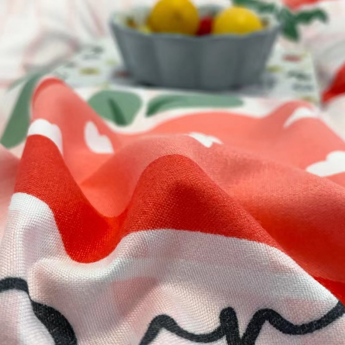 91家纺网 家纺一手货源 找家纺 艾橙家纺 2023新款小清新韩版磨毛花边四件套 甜心草莓