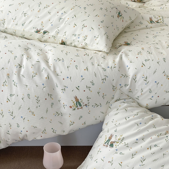 91家纺网 家纺一手货源 找家纺 荣轩家居 2023新款A类全棉双层纱印花四件套 春天里