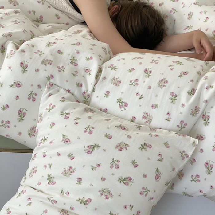 91家纺网 家纺一手货源 找家纺 荣轩家居 2023新款A类全棉双层纱印花四件套 洛丽塔